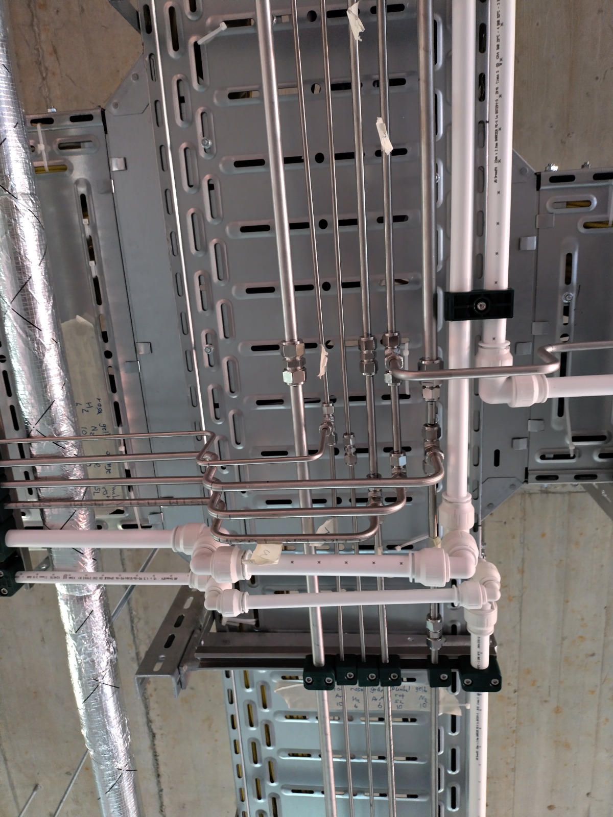 Laborgas-Verteilsystem